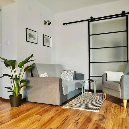 شقة Loft W Starej Wozowni كرينيتسا زدروي المظهر الخارجي الصورة