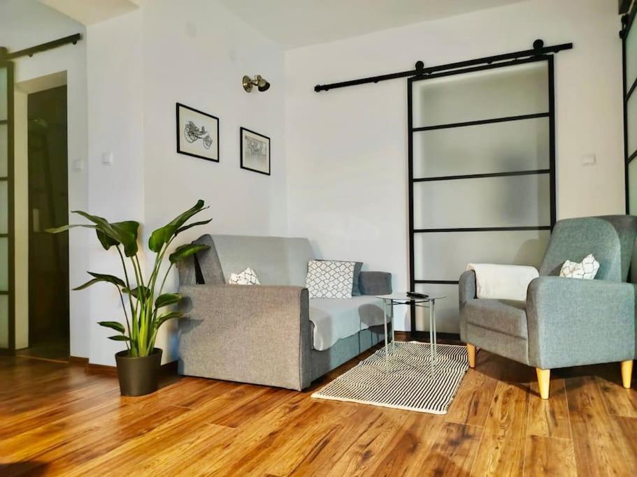 شقة Loft W Starej Wozowni كرينيتسا زدروي المظهر الخارجي الصورة